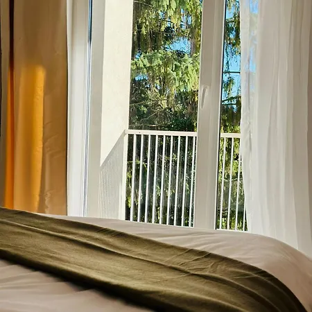 Arya Apartment-free Underground Parking-ultracentral Apartamento